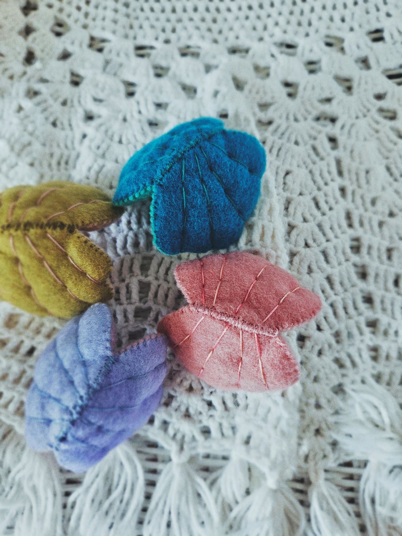 Felt Clam Shells