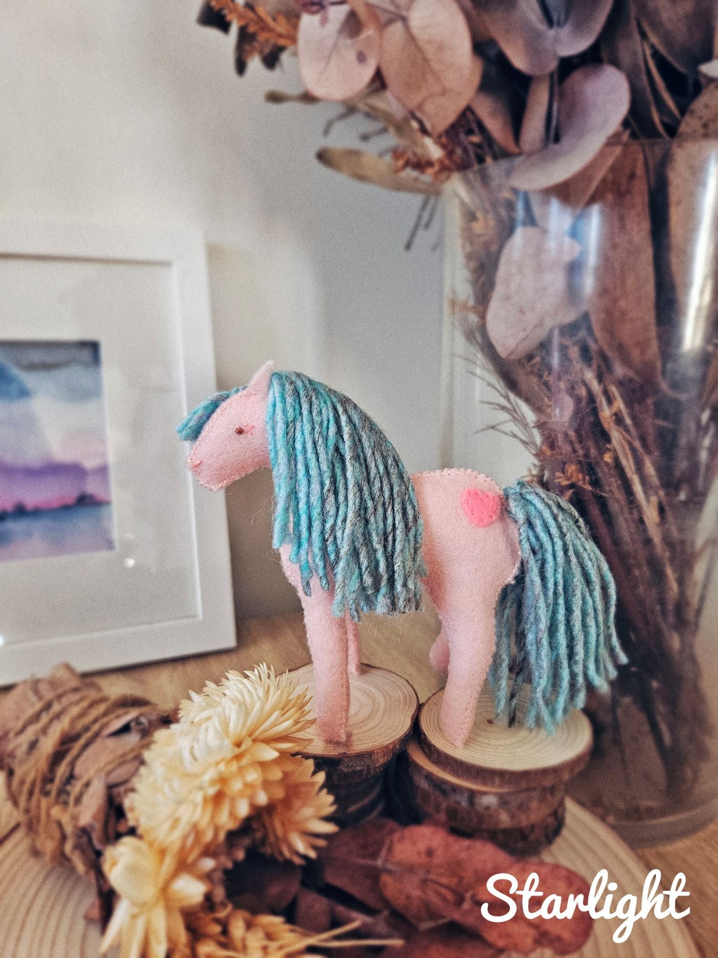 Felt Horses
